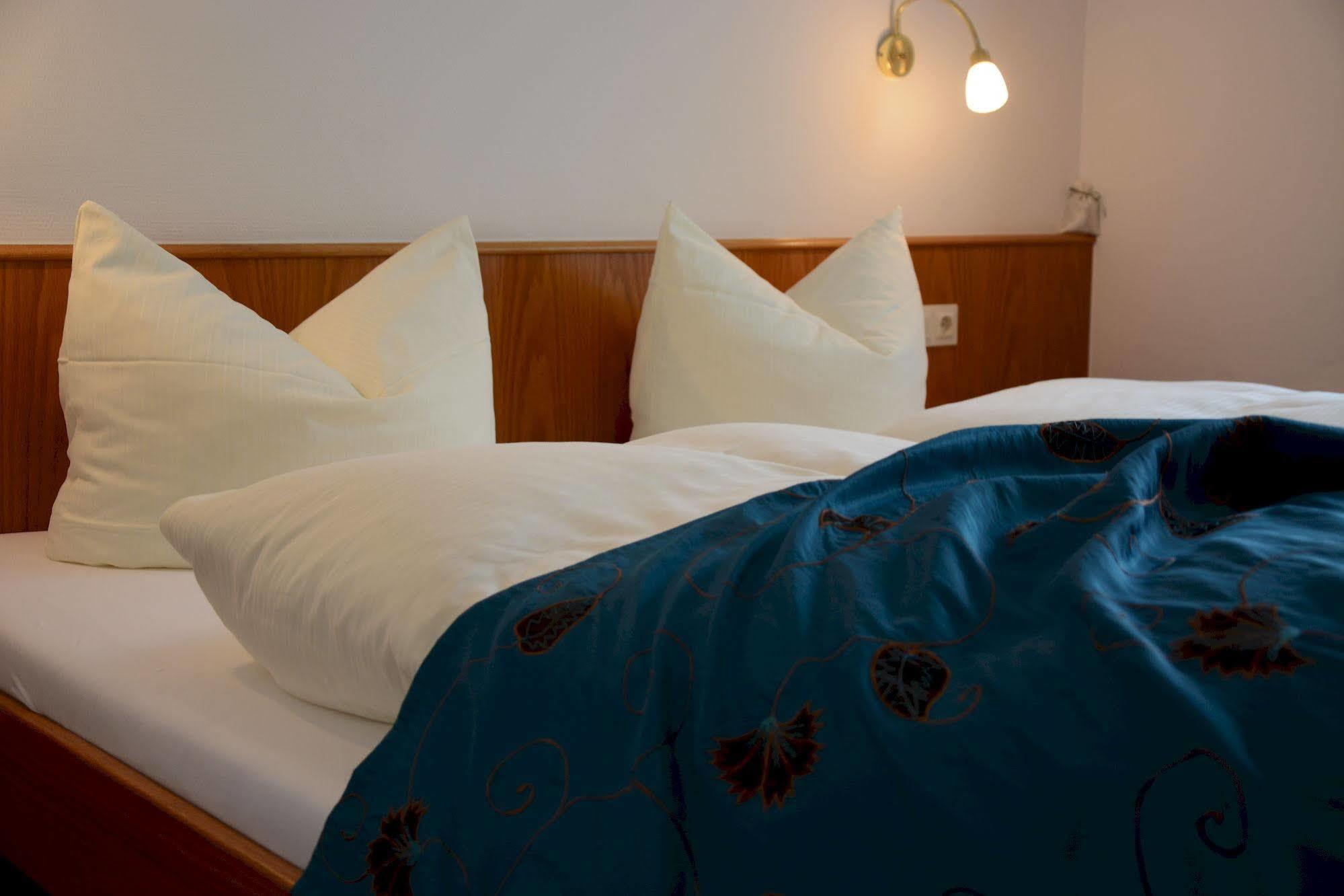 Hotel Hochwald บาด ลีเบินเซลล์ ภายนอก รูปภาพ
